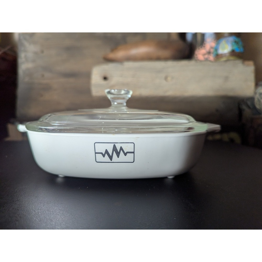 Vintage Corning Ware Microwave Searing Dish